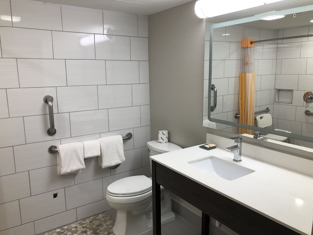 Imagen de la habitación del Hotel La Quinta Inn and Suites By Wyndham Minneapolis Northwest. Foto 15