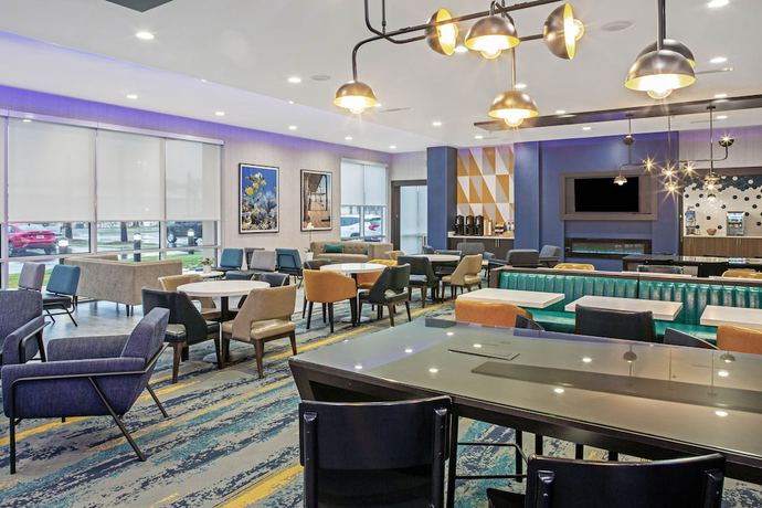 Imagen de los interiores del Hotel La Quinta Inn and Suites By Wyndham Miramar Beach-destin. Foto 17