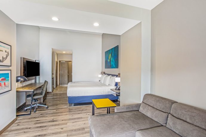 Imagen de la habitación del Hotel La Quinta Inn and Suites By Wyndham Miramar Beach-destin. Foto 11