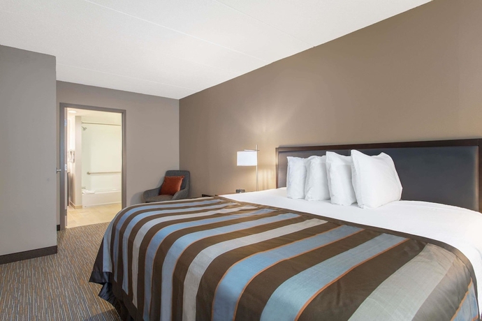 Imagen de la habitación del Hotel La Quinta Inn and Suites By Wyndham Mooresville. Foto 5