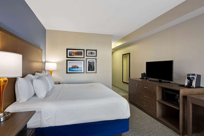 Imagen de la habitación del Hotel La Quinta Inn and Suites By Wyndham Morgan Hill-san Jose South. Foto 12
