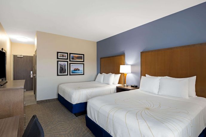 Imagen de la habitación del Hotel La Quinta Inn and Suites By Wyndham Morgan Hill-san Jose South. Foto 17