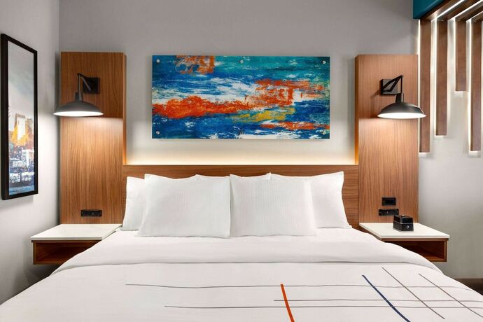 Imagen de la habitación del Hotel La Quinta Inn and Suites By Wyndham Mount Laurel / Moorestown. Foto 7