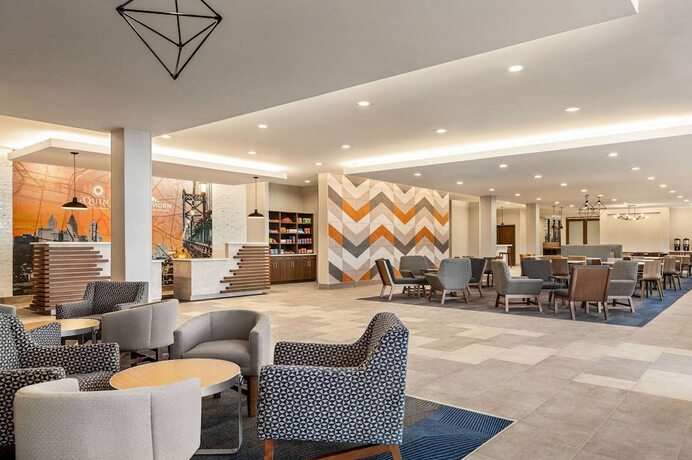 Imagen general del Hotel La Quinta Inn and Suites By Wyndham Mount Laurel / Moorestown. Foto 3