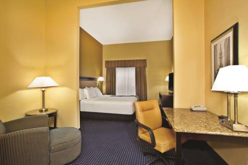 Imagen de la habitación del Hotel La Quinta Inn and Suites By Wyndham Mt. Laurel - Philadelphia. Foto 4