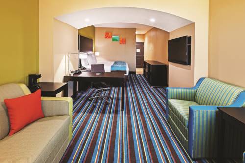 Imagen de la habitación del Hotel La Quinta Inn and Suites By Wyndham Muskogee. Foto 7