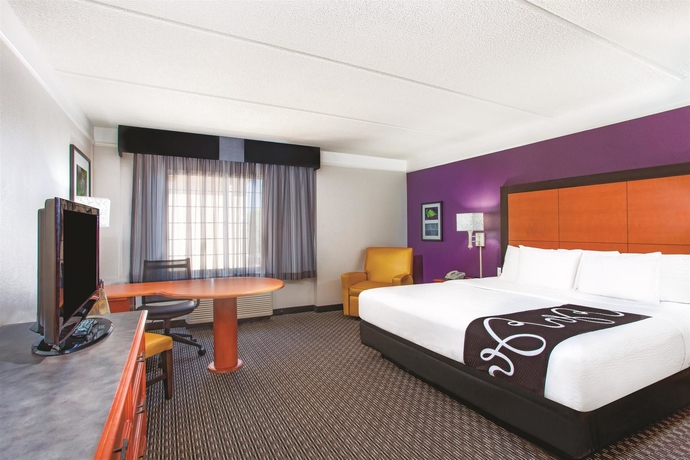 Imagen de la habitación del Hotel La Quinta Inn and Suites By Wyndham Myrtle Beach Broadway Area. Foto 7