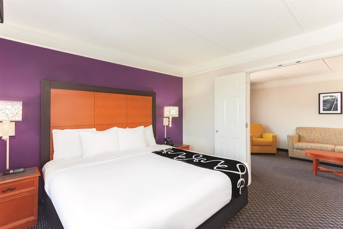 Imagen de la habitación del Hotel La Quinta Inn and Suites By Wyndham Myrtle Beach Broadway Area. Foto 10