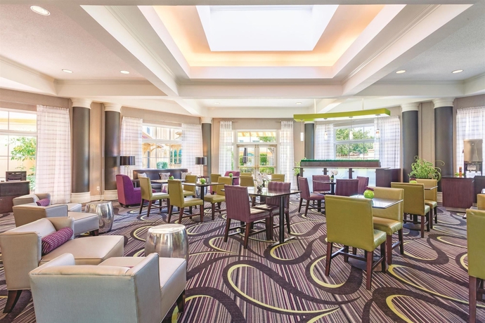 Imagen de los interiores del Hotel La Quinta Inn and Suites By Wyndham Myrtle Beach Broadway Area. Foto 14