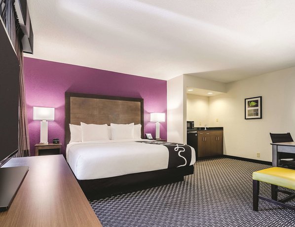 Imagen de la habitación del Hotel La Quinta Inn and Suites By Wyndham Myrtle Beach - N Kings Hwy. Foto 12