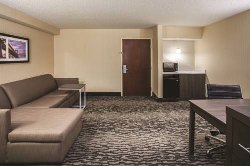 Imagen de la habitación del Hotel La Quinta Inn and Suites By Wyndham Newark - Elkton. Foto 8
