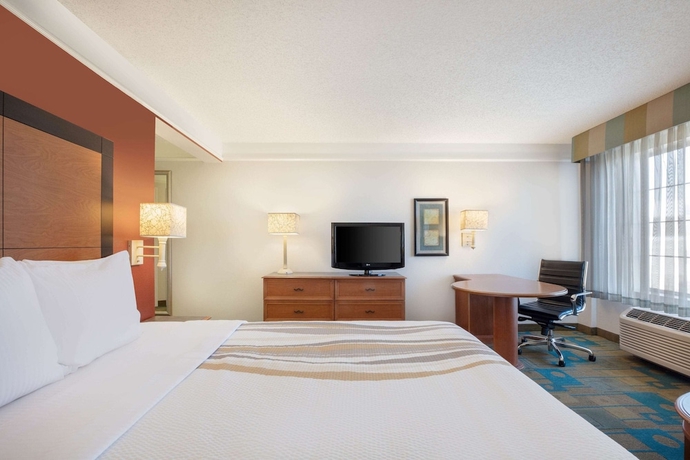 Imagen de la habitación del Hotel La Quinta Inn and Suites By Wyndham Ocala. Foto 14