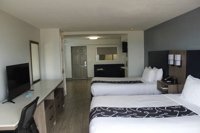 Imagen de la habitación del Hotel La Quinta Inn and Suites By Wyndham Oceanfront Daytona Beach. Foto 15