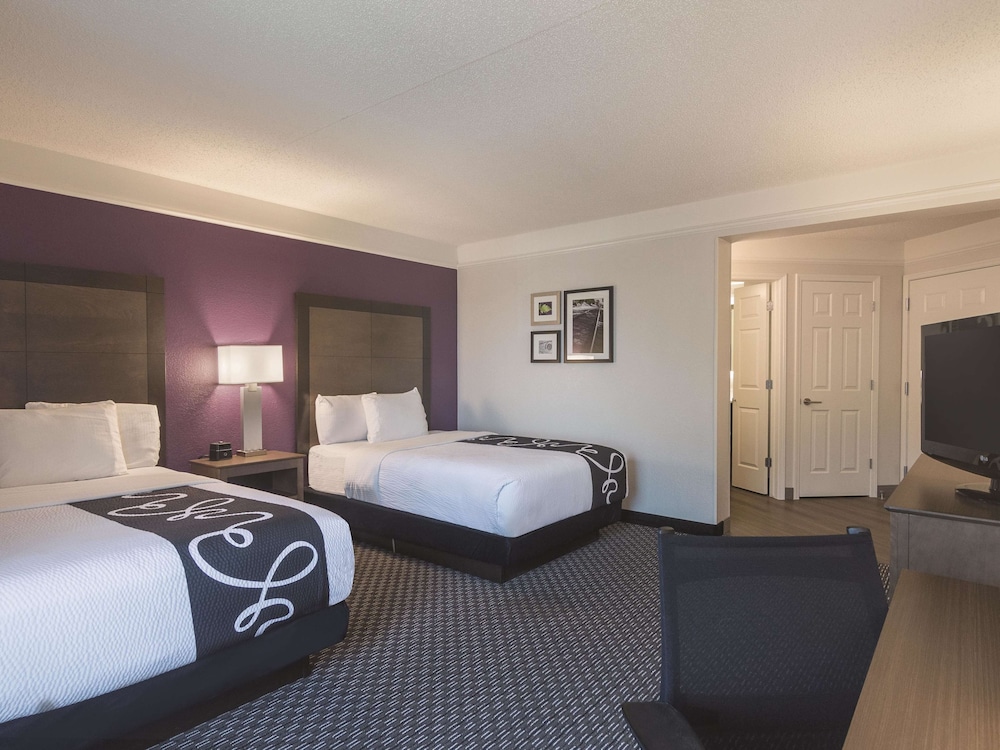 Imagen de la habitación del Hotel La Quinta Inn and Suites By Wyndham Oklahoma City Norman. Foto 2