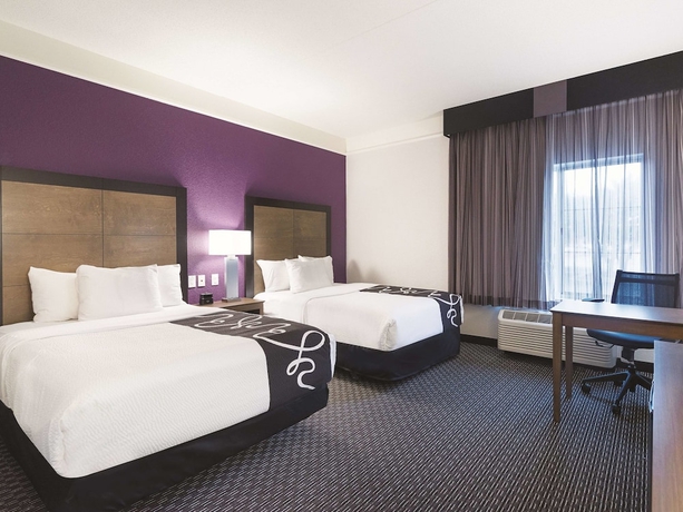 Imagen de la habitación del Hotel La Quinta Inn and Suites By Wyndham Oklahoma City - Nw Expwy. Foto 4