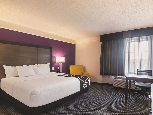 Imagen de la habitación del Hotel La Quinta Inn and Suites By Wyndham Oklahoma City - Nw Expwy. Foto 11
