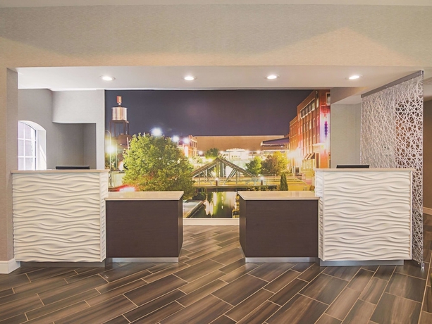 Imagen de los interiores del Hotel La Quinta Inn and Suites By Wyndham Oklahoma City - Nw Expwy. Foto 19