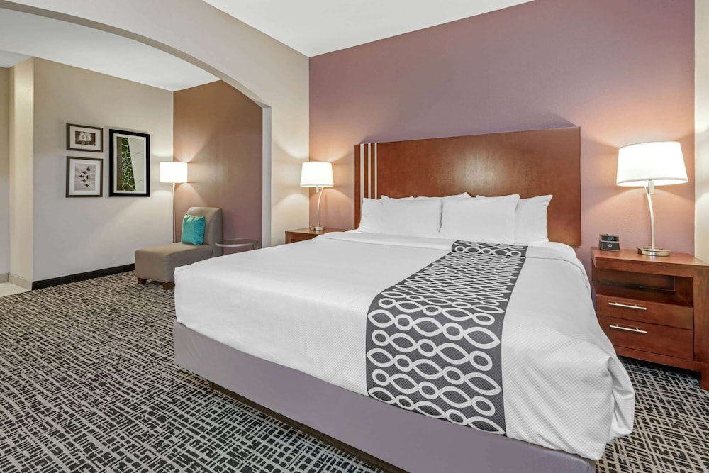 Imagen de la habitación del Hotel La Quinta Inn and Suites By Wyndham Oklahoma City -yukon. Foto 6