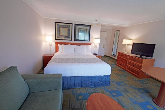 Imagen de la habitación del Hotel La Quinta Inn and Suites By Wyndham Orlando Ucf. Foto 5