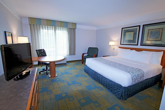 Imagen de la habitación del Hotel La Quinta Inn and Suites By Wyndham Orlando Ucf. Foto 7