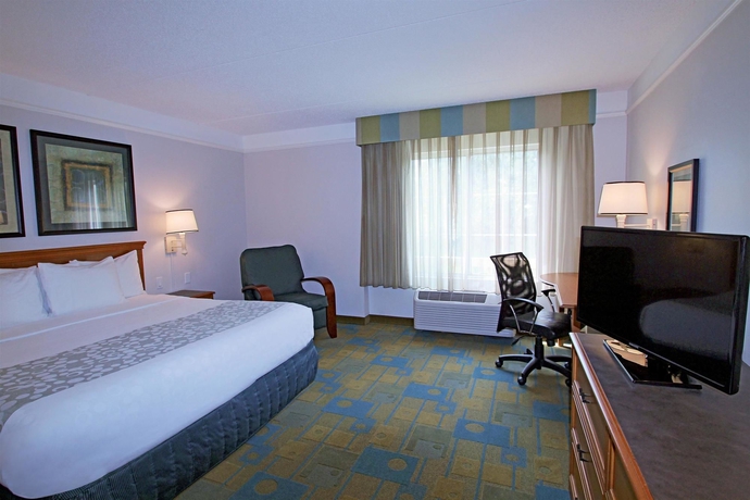 Imagen de la habitación del Hotel La Quinta Inn and Suites By Wyndham Orlando Ucf. Foto 9