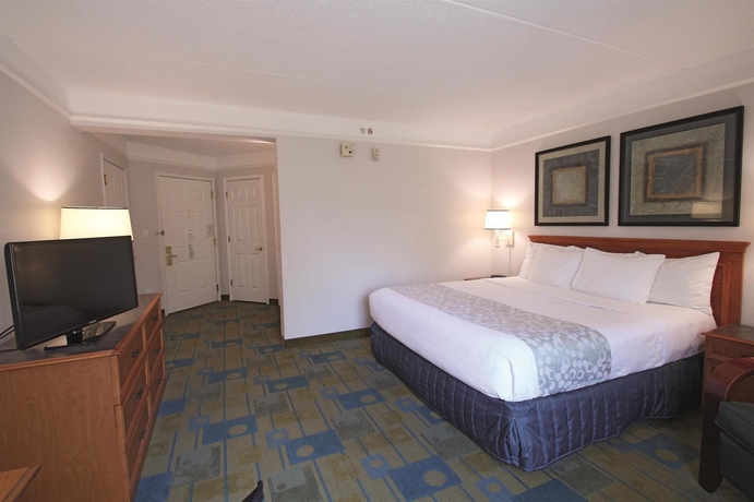 Imagen de la habitación del Hotel La Quinta Inn and Suites By Wyndham Orlando Ucf. Foto 13