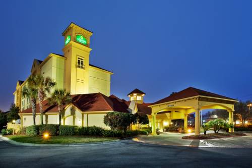 Imagen general del Hotel La Quinta Inn and Suites By Wyndham Panama City. Foto 1
