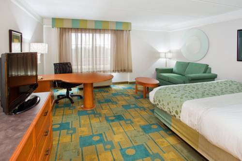Imagen de la habitación del Hotel La Quinta Inn and Suites By Wyndham Panama City. Foto 5