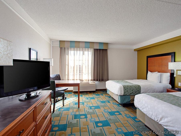 Imagen de la habitación del Hotel La Quinta Inn and Suites By Wyndham Phoenix Chandler. Foto 11