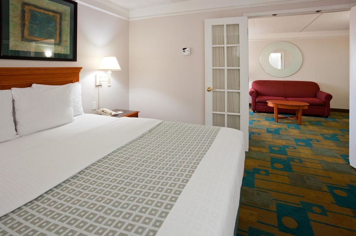 Imagen de la habitación del Hotel La Quinta Inn and Suites By Wyndham Phoenix West Peoria. Foto 6