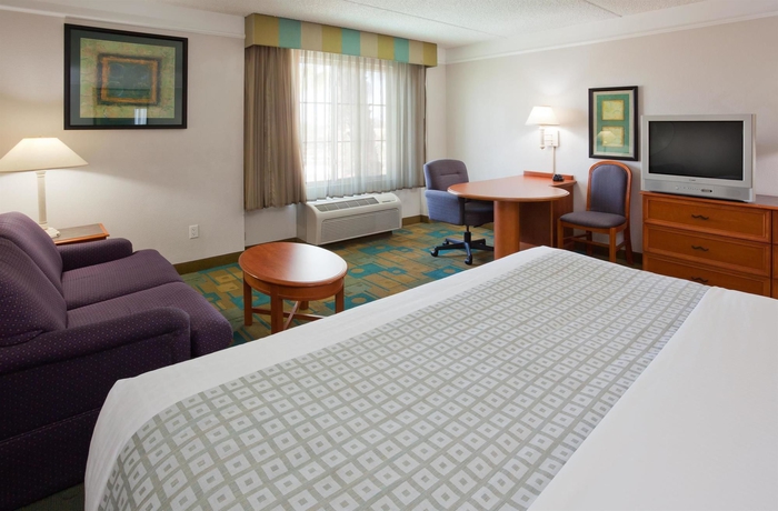 Imagen de la habitación del Hotel La Quinta Inn and Suites By Wyndham Phoenix West Peoria. Foto 8