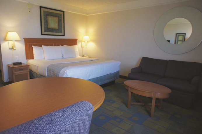 Imagen de la habitación del Hotel La Quinta Inn and Suites By Wyndham Phoenix West Peoria. Foto 10