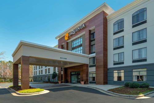 Imagen general del Hotel La Quinta Inn and Suites By Wyndham Raleigh Downtown North. Foto 2