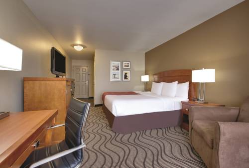 Imagen de la habitación del Hotel La Quinta Inn and Suites By Wyndham Rockwall. Foto 2