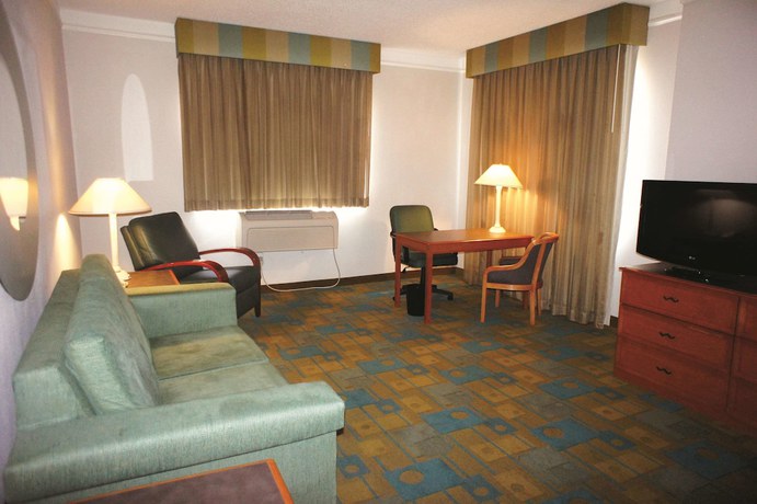 Imagen de la habitación del Hotel La Quinta Inn and Suites By Wyndham Round Rock North. Foto 3