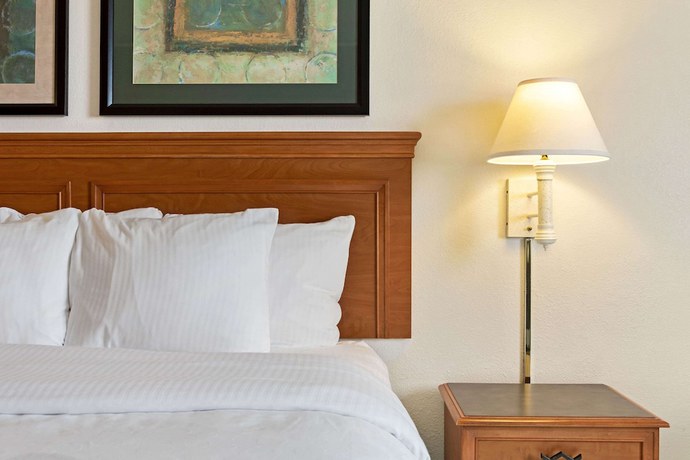 Imagen de la habitación del Hotel La Quinta Inn and Suites By Wyndham Round Rock North. Foto 5