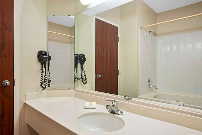 Imagen de la habitación del Hotel La Quinta Inn and Suites By Wyndham Round Rock North. Foto 14