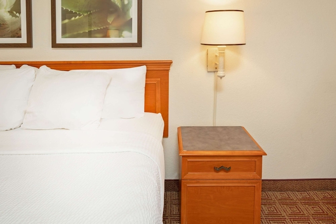 Imagen de la habitación del Hotel La Quinta Inn and Suites By Wyndham Salt Lake City - Layton. Foto 2