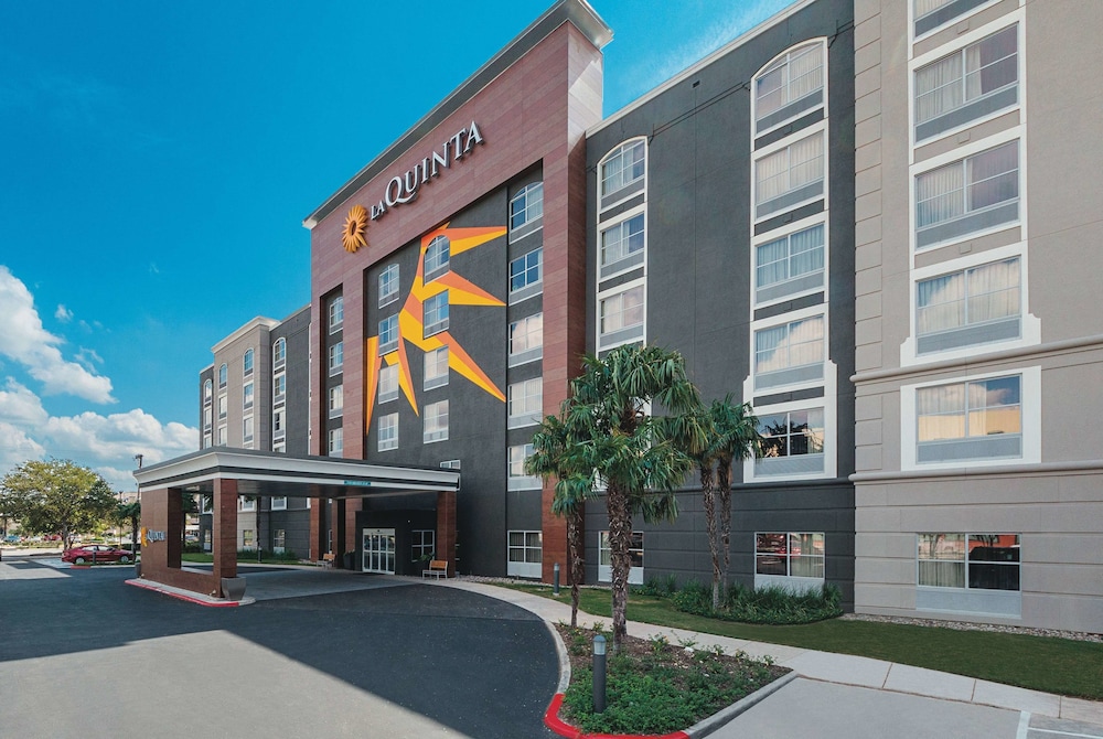 Imagen general del Hotel La Quinta Inn and Suites By Wyndham San Antonio Downtown. Foto 1