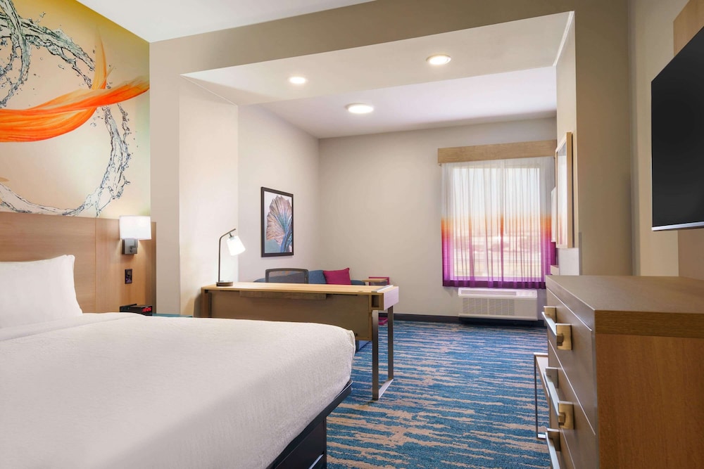 Imagen de la habitación del Hotel La Quinta Inn and Suites By Wyndham San Antonio Seaworld/lafb. Foto 16