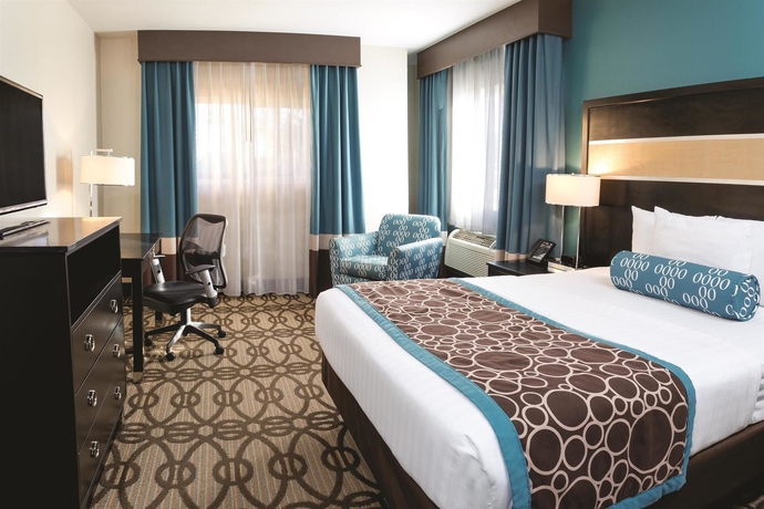 Imagen de la habitación del Hotel La Quinta Inn and Suites By Wyndham San Diego Mission Bay. Foto 11