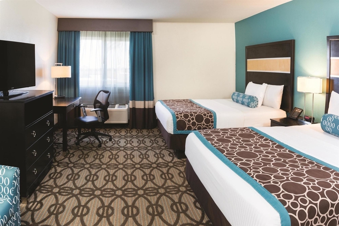 Imagen de la habitación del Hotel La Quinta Inn and Suites By Wyndham San Diego Mission Bay. Foto 12