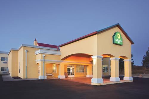 Imagen general del Hotel La Quinta Inn and Suites By Wyndham Santa Rosa. Foto 1