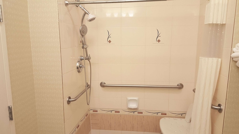 Imagen de la habitación del Hotel La Quinta Inn and Suites By Wyndham Savannah Airport - Pooler. Foto 5