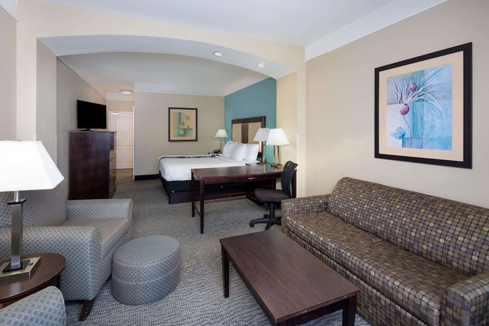 Imagen de la habitación del Hotel La Quinta Inn and Suites By Wyndham Savannah Airport - Pooler. Foto 10