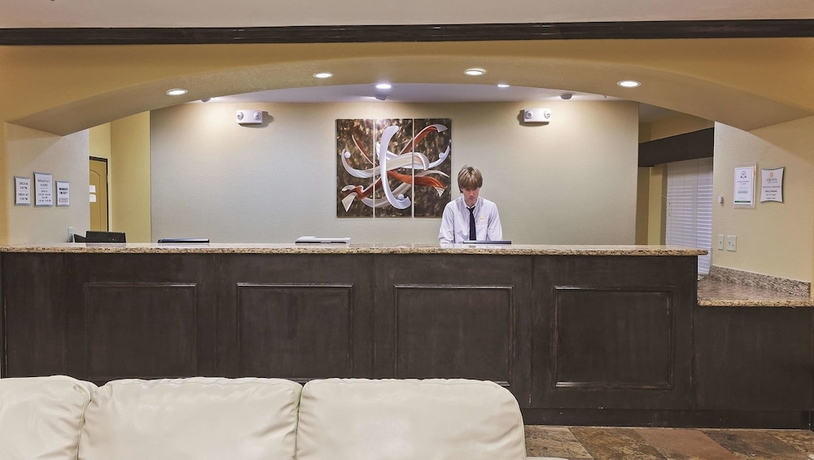 Imagen de los interiores del Hotel La Quinta Inn and Suites By Wyndham Searcy. Foto 13