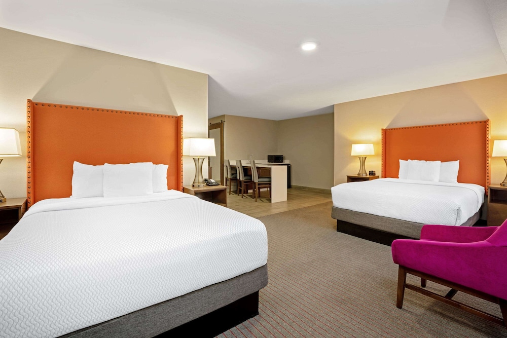 Imagen de la habitación del Hotel La Quinta Inn and Suites By Wyndham Seattle Federal Way. Foto 14