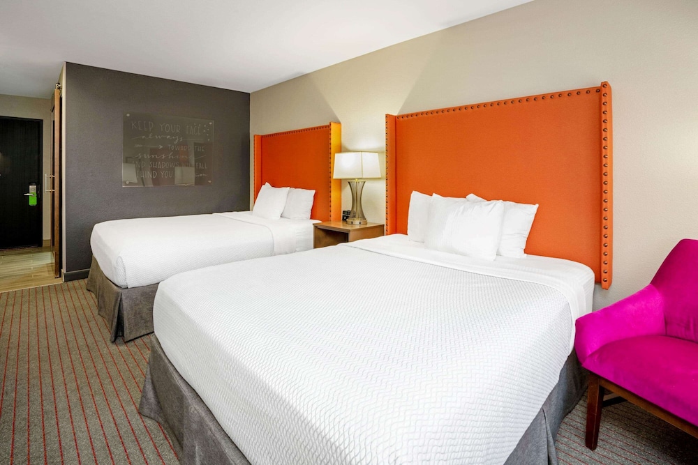 Imagen de la habitación del Hotel La Quinta Inn and Suites By Wyndham Seattle Federal Way. Foto 15