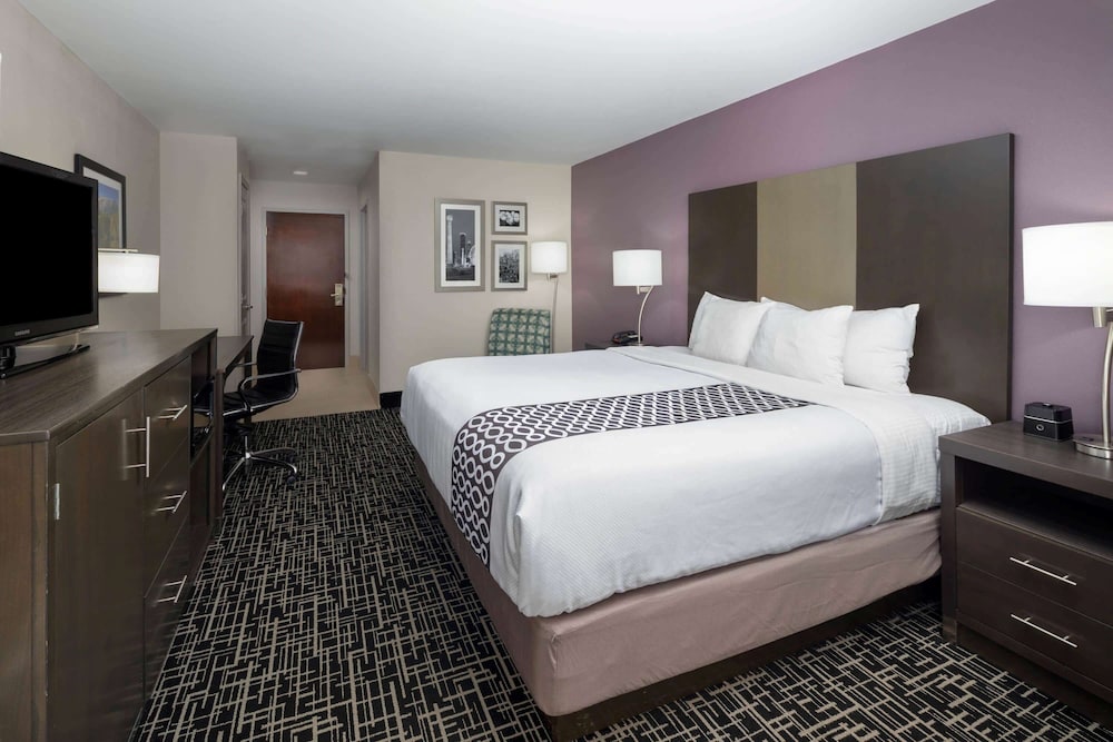 Imagen de la habitación del Hotel La Quinta Inn and Suites By Wyndham Snellville-stone Mountain. Foto 7