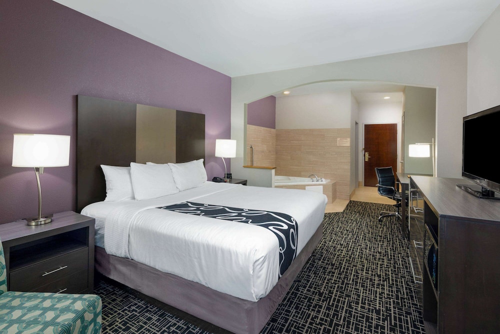 Imagen de la habitación del Hotel La Quinta Inn and Suites By Wyndham Snellville-stone Mountain. Foto 12